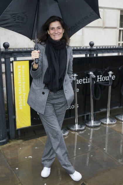 Emmanuelle Alt au d&eacute;fil&eacute; Victoria Beckham