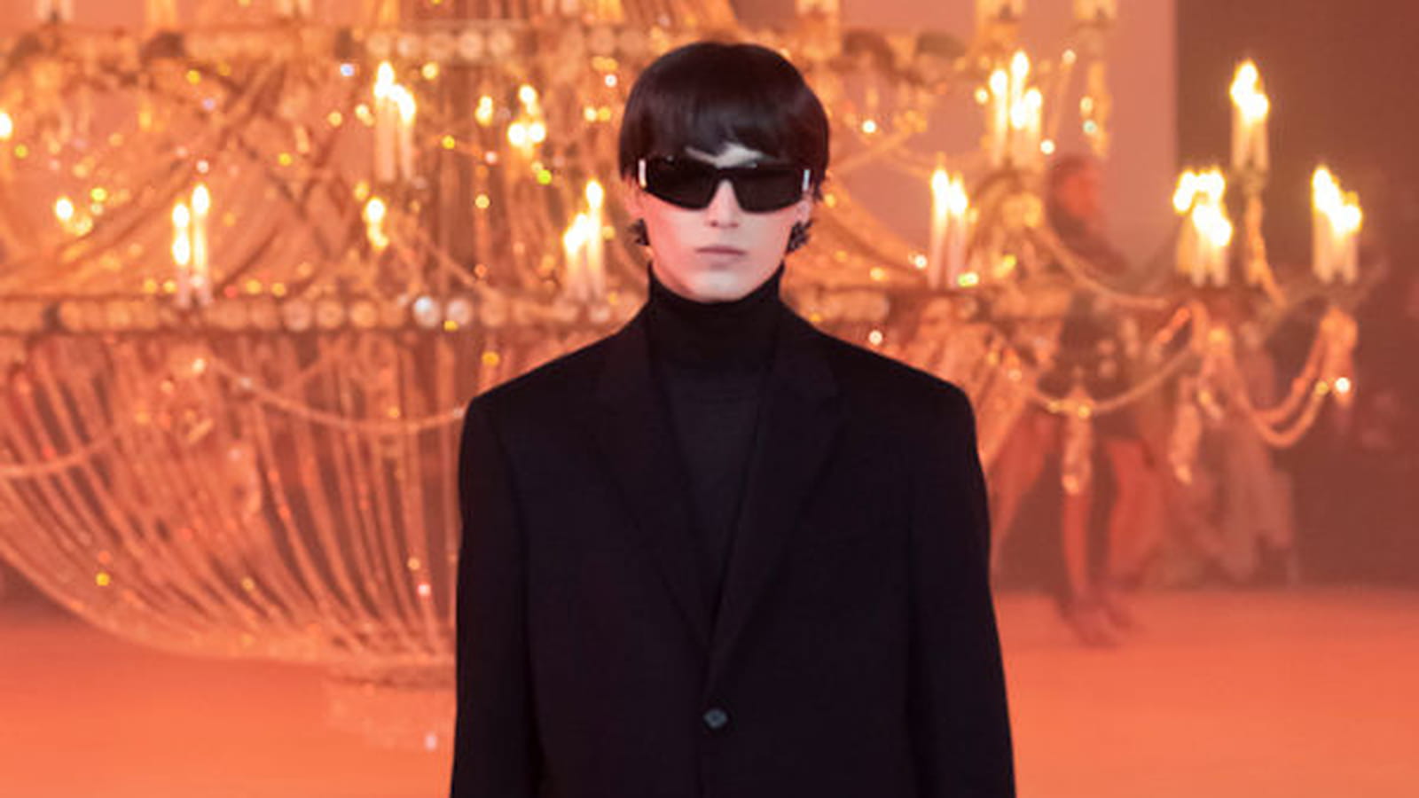 Look 5