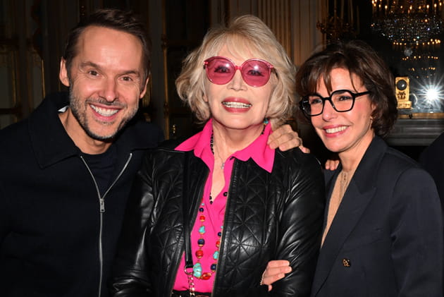 Rachida Dati re&ccedil;oit les VIP au minist&egrave;re pour Chantal Ladesou