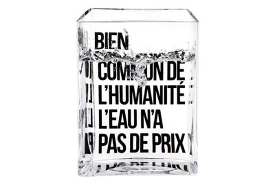 Une carafe solidaire imaginée par Philippe Starck