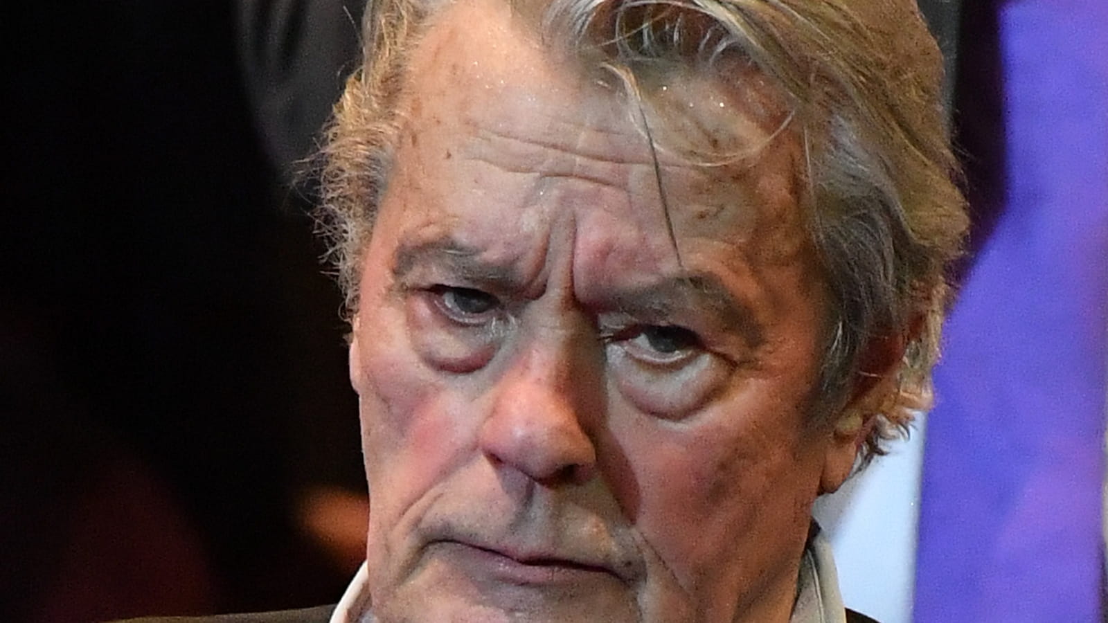  Alain Delon