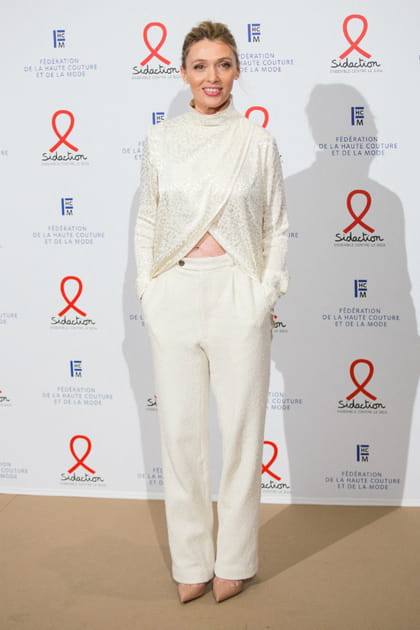 Anne Marivin en look blanc