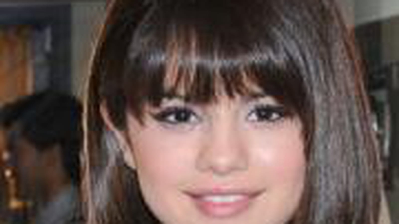 Selena Gomez avec frange