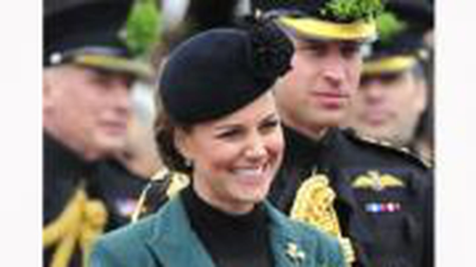Son manteau vert