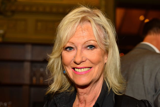 Mort d'&Eacute;velyne Leclerq&nbsp;: Famille, carri&egrave;re, cause du d&eacute;c&egrave;s... tout savoir sur la c&eacute;l&egrave;bre speakerine