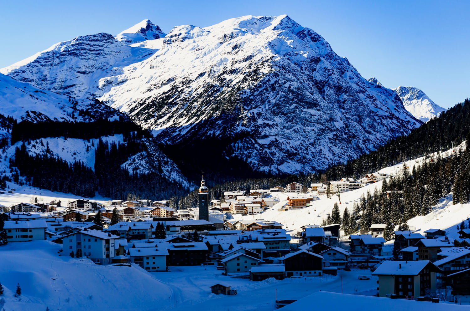 Pour un séjour dans une grande station de ski à moins de 50 euros la semaine, voici le bon plan à connaître - les jeunes favorisés