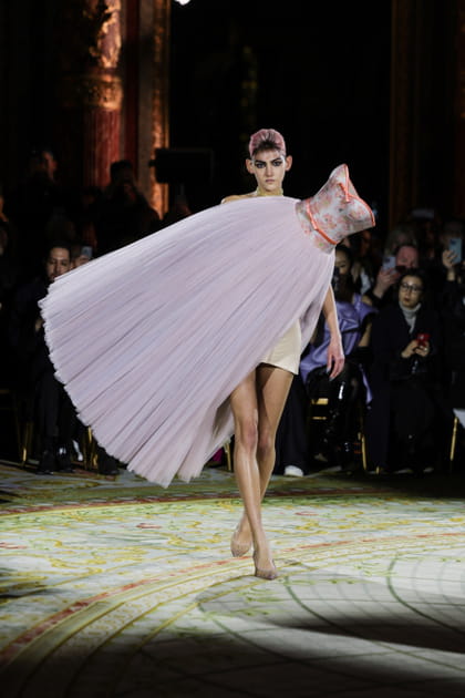 Look 6 du défilé Viktor&Rolf