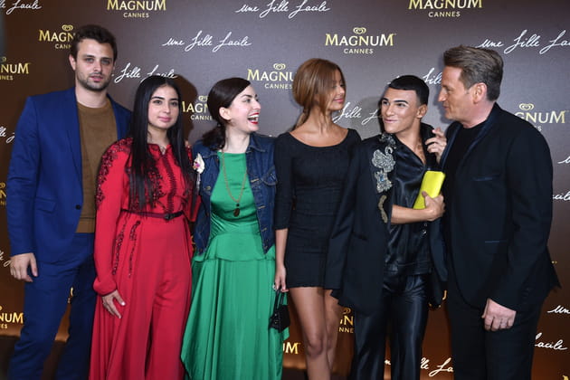 L'&eacute;quipe du film "Une fille facile" &agrave; la soir&eacute;e Magnum le 20&nbsp;mai