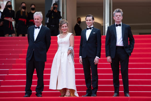 Blanche Gardin, Bruno Dumont, Benjamin Biolay et Emanuele Arioli respectent la distanciation sociale