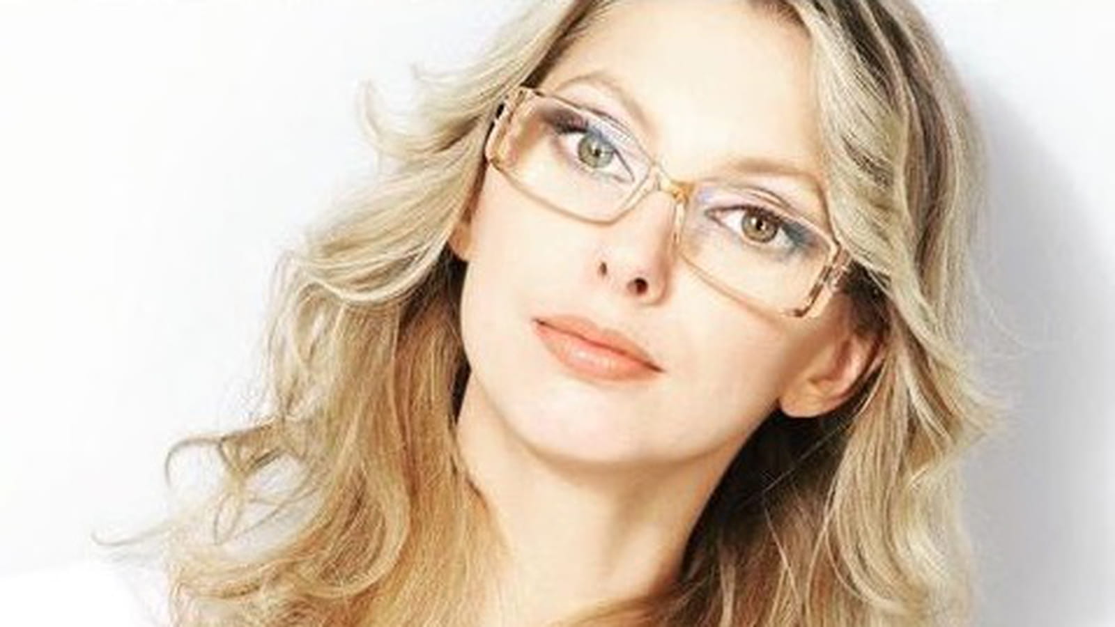 Frédérique Bel