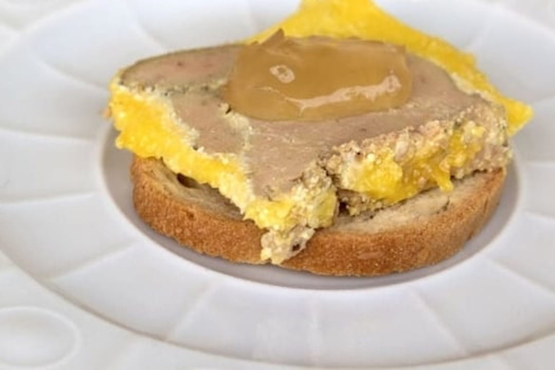 Terrine de foie gras à la muscade