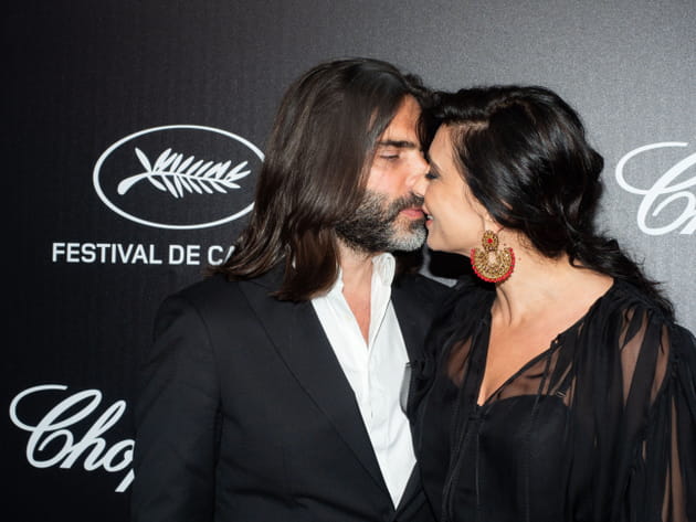 Le bisou vol&eacute; de Nadine Labaki &agrave; son mari Khaled Mouzanar au D&icirc;ner Chopard le 20&nbsp;mai