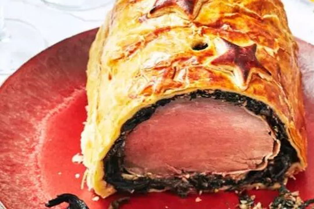 Filet de boeuf en croute aux trompettes de la mort