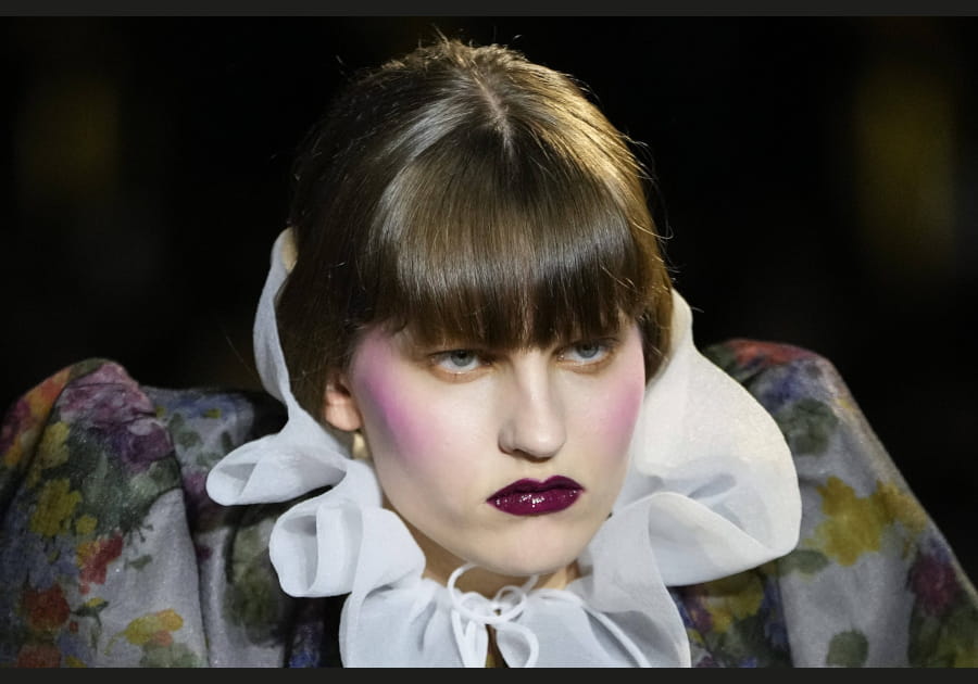 Le blush prononc&eacute; de Viktor &amp; Rolf