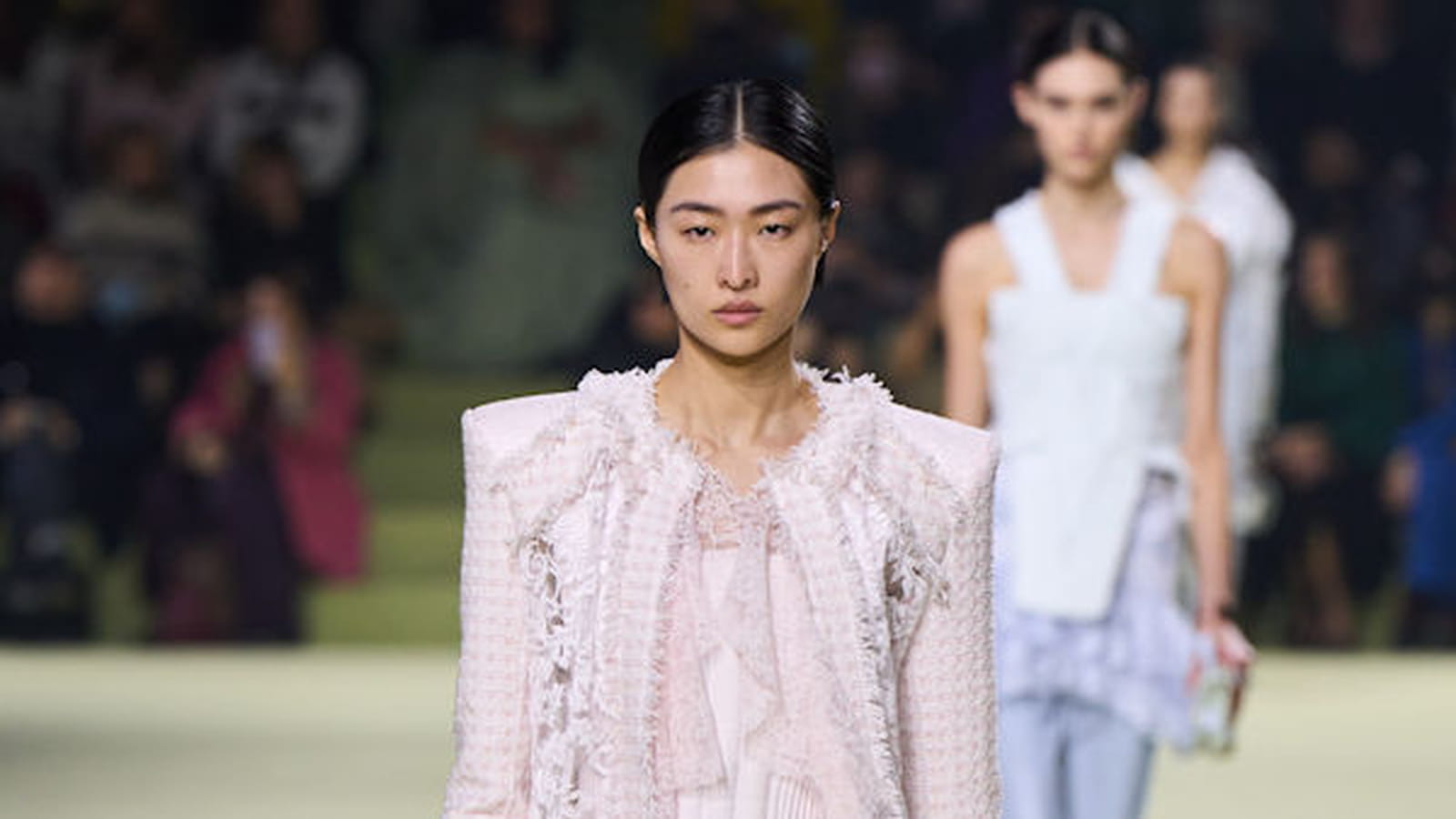 Look 29