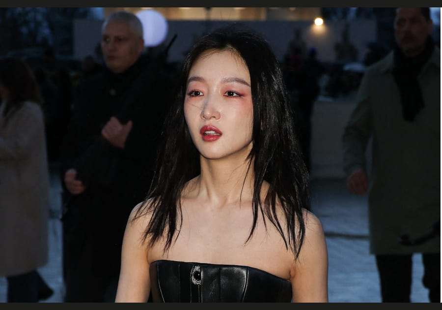 Flop&nbsp;: les yeux rouges de Dongyu Zhou