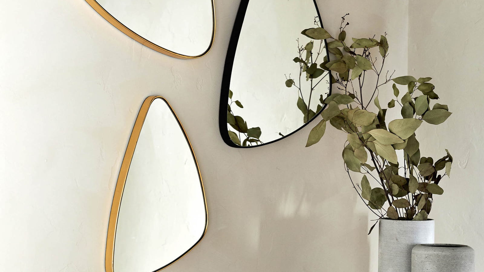Miroir à la forme organique