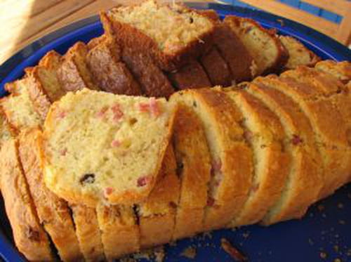 Cake au jambon et aux champignons