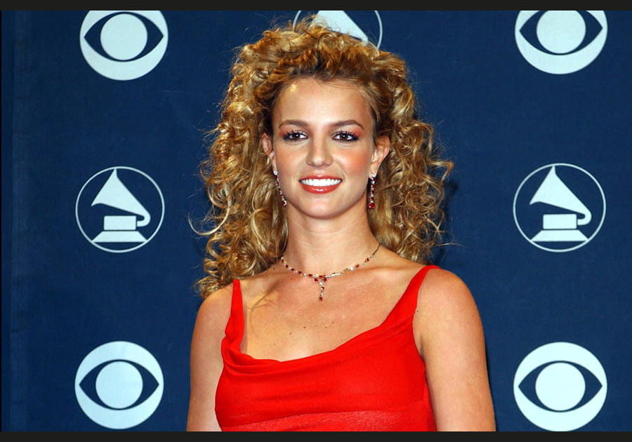 Le make-up orang&eacute; de Britney Spears