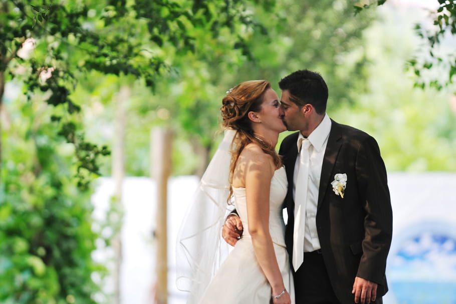 Le nombre de mariages mixtes progresse en France