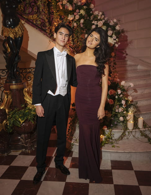 Angelina Jordan et son cavalier Kiran Sukarno Seegers au Bal des Débutantes