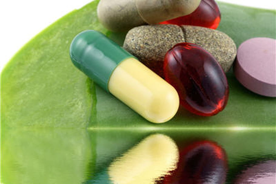 Compléments alimentaires à la levure de riz rouge : inutiles et dangereux