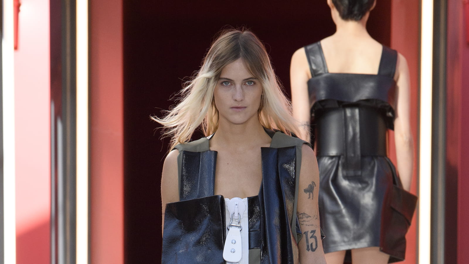 Look 44