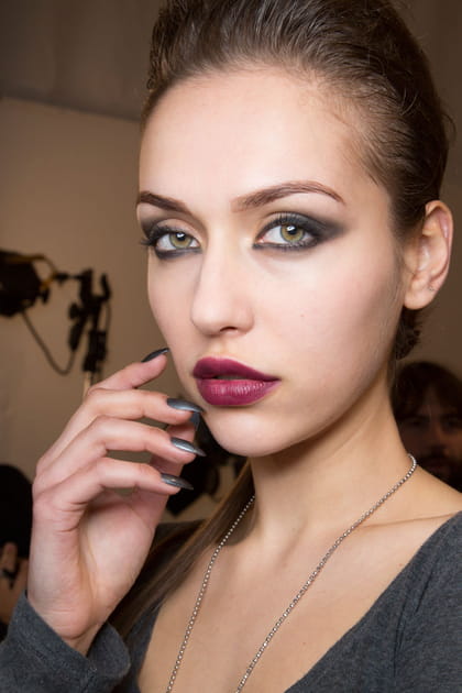 Le rouge &agrave; l&egrave;vres lie-de-vin