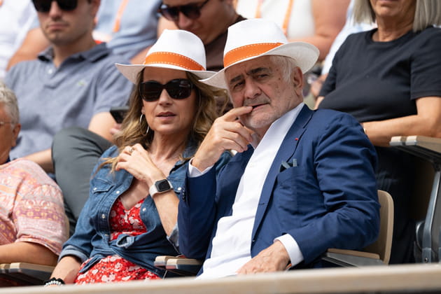 Le chef Guy Savoy a troqu&eacute; la blouse pour la veste de costume &agrave; Roland-Garros