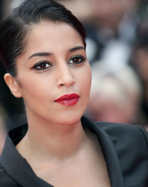 Le look classique de Le&iuml;la Bekhti