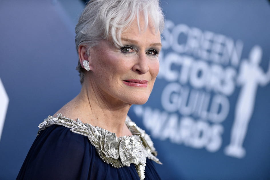 Les paupi&egrave;res vert fonc&eacute; de Glenn Close