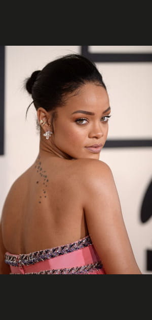 Le mini chignon de danseuse de Rihanna