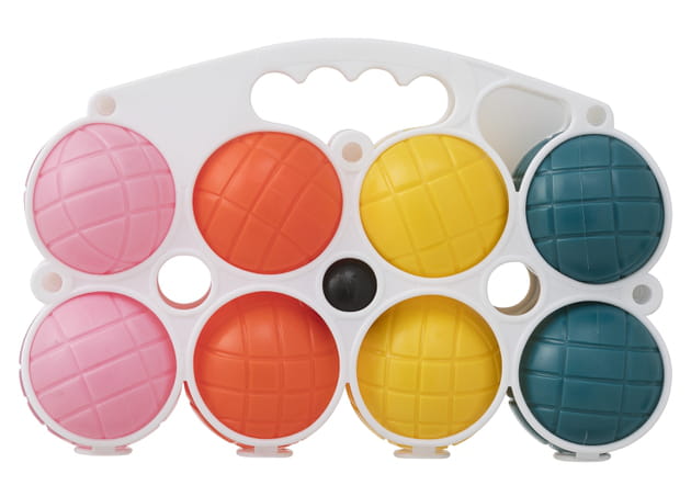 Des boules de p&eacute;tanque HEMA