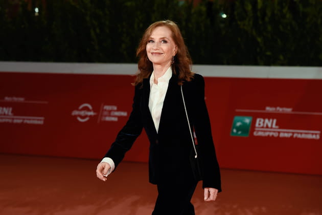 Isabelle Huppert, très élégante à Rome