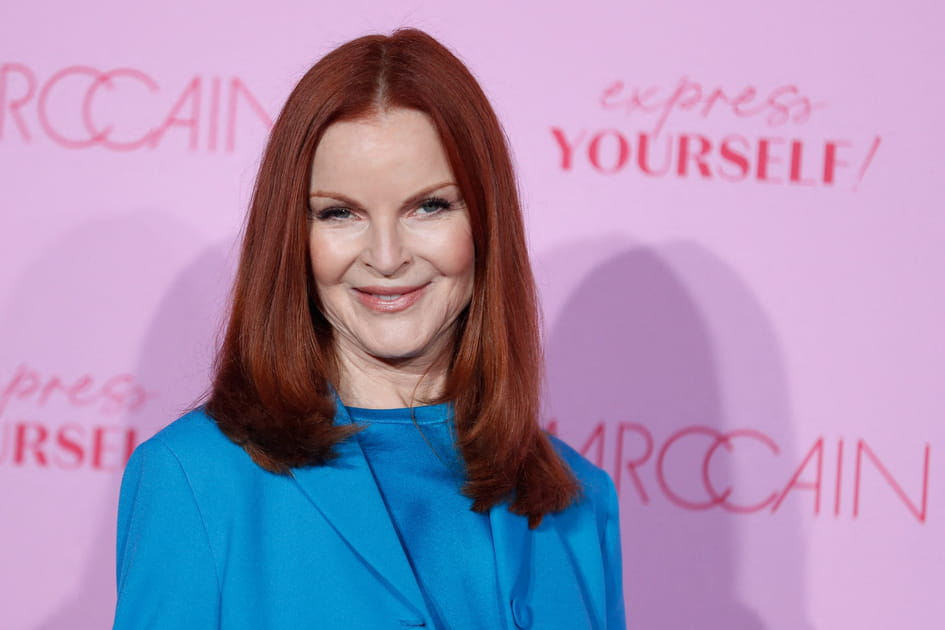 Le mi-long lisse de Marcia Cross