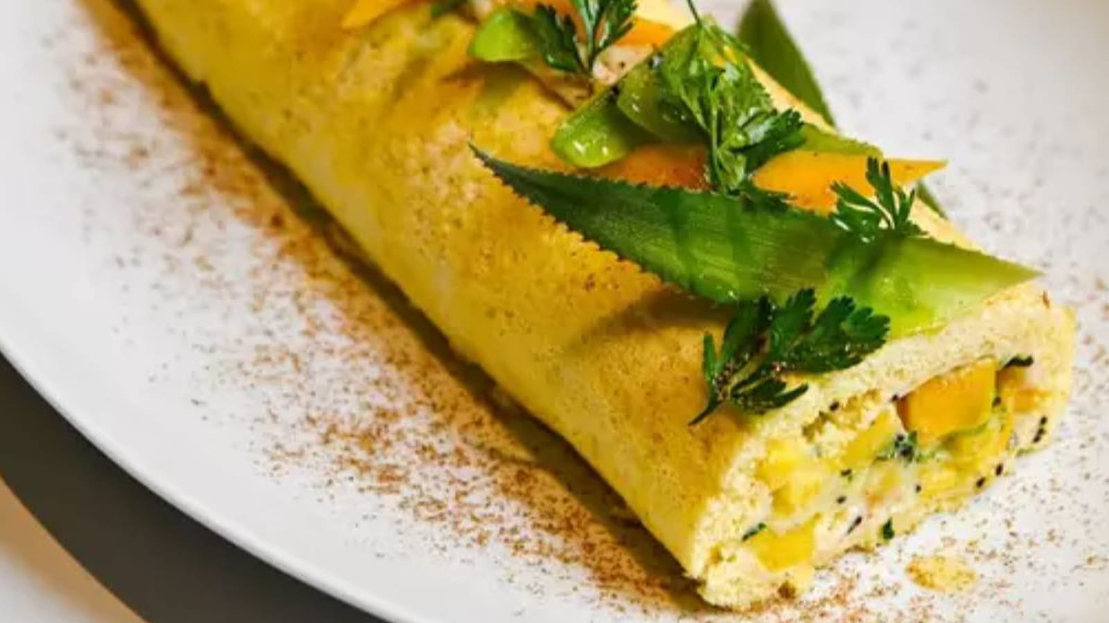 Bûche légère aux fruits exotiques et coriandre Fanny Rey & Casino