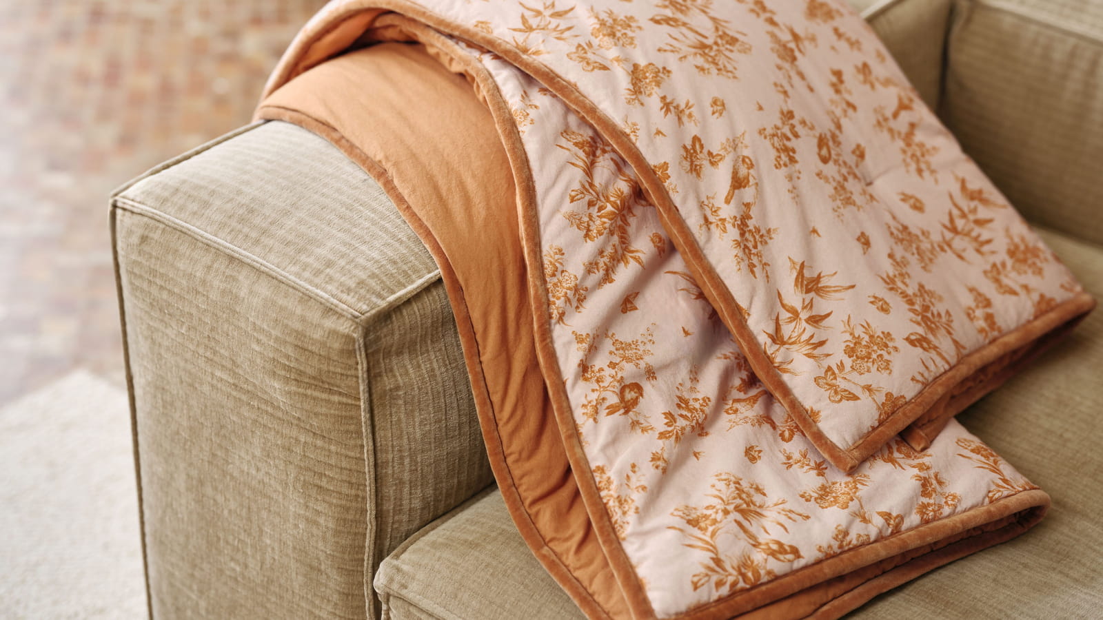 Futon Bonsoirs x Innocence