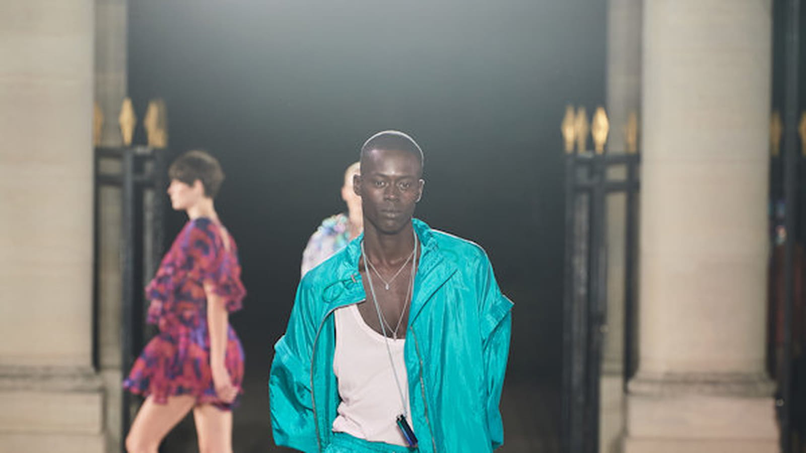 Look 28