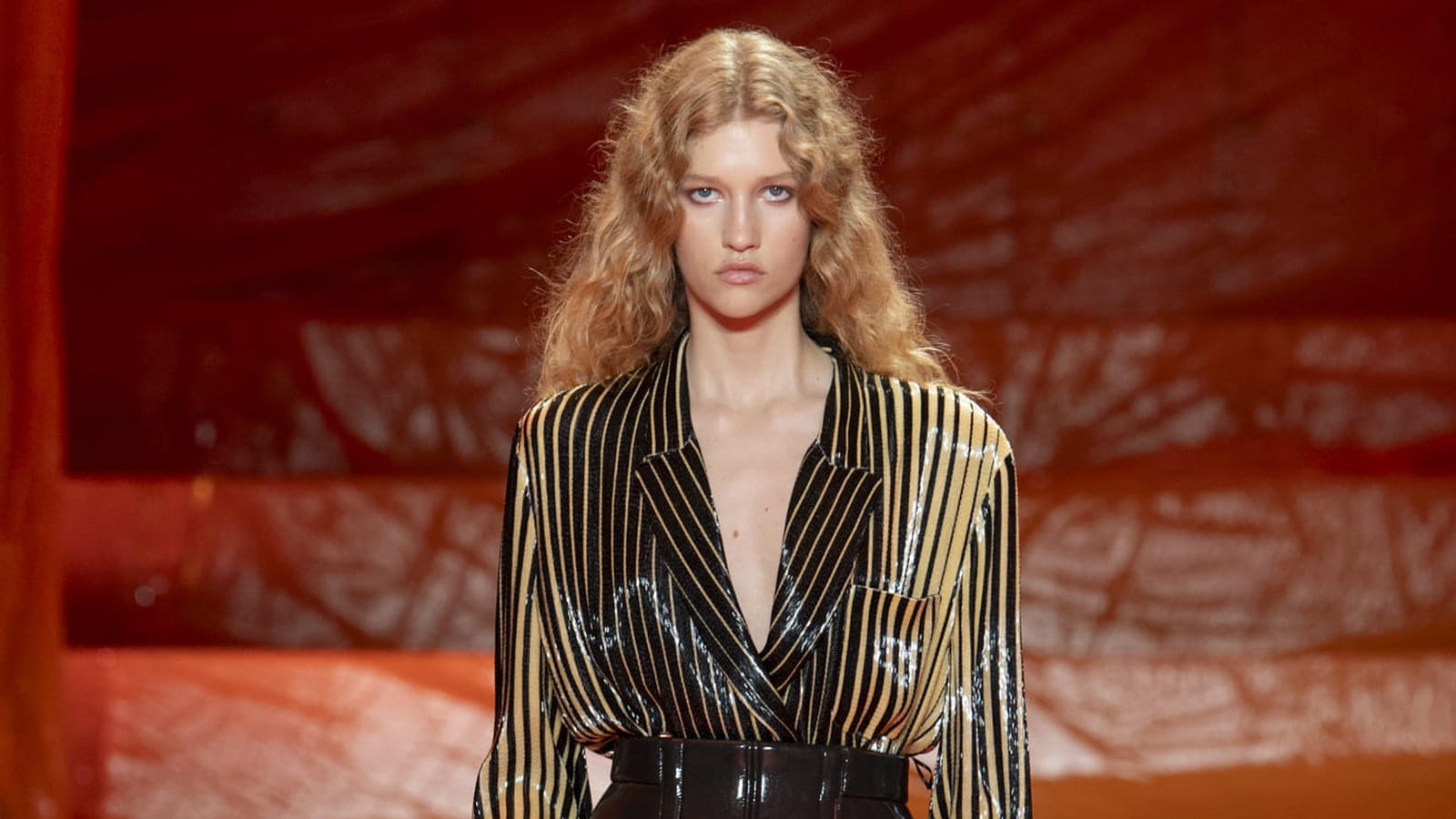 Look 24