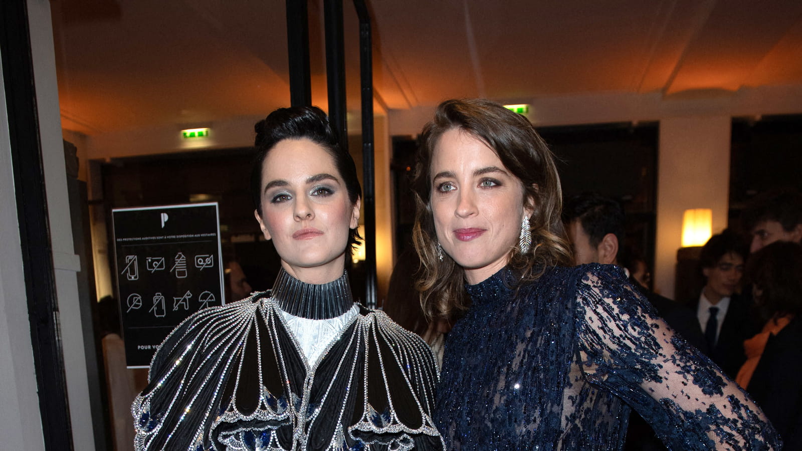 Adele Haenel et Noémie Merlant 