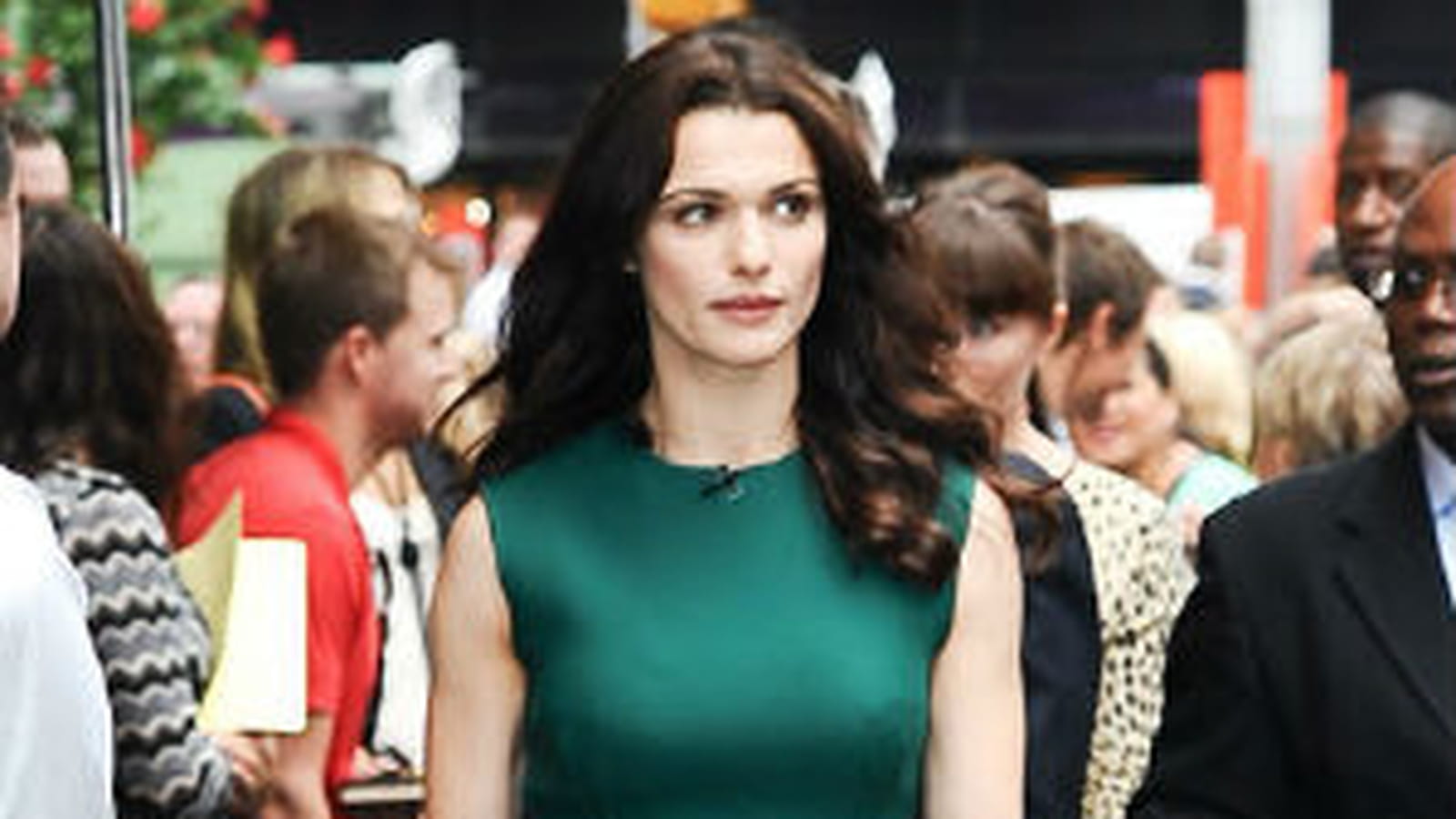 Rachel Weisz, chic