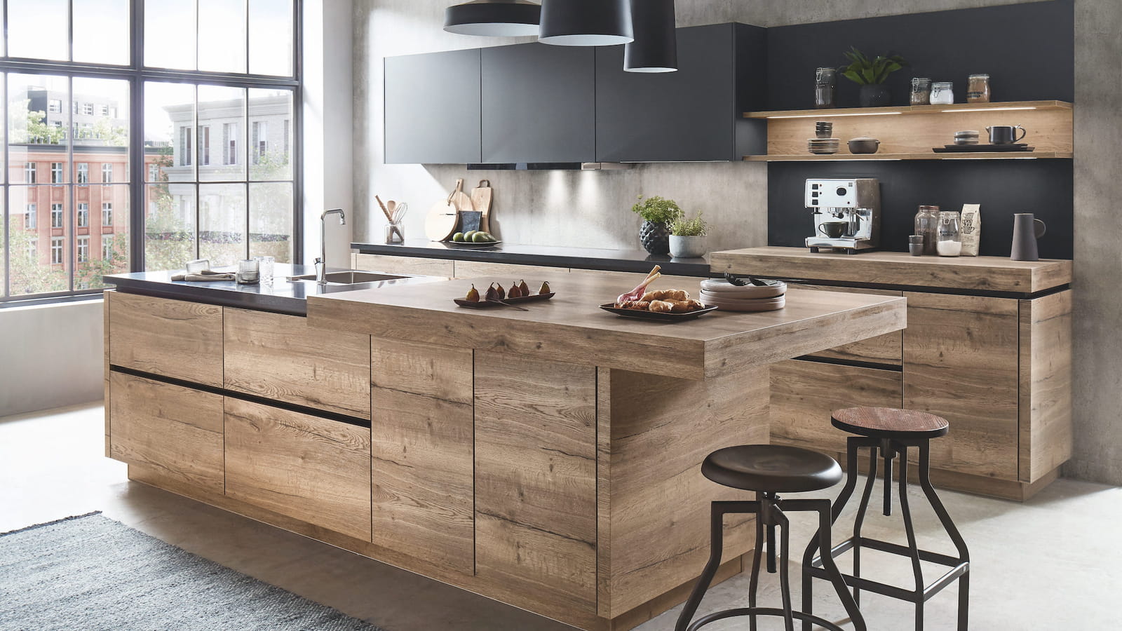 Des étagères de cuisine design et lumineuses