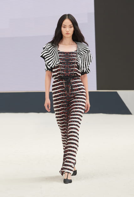 Look 42&nbsp;du d&eacute;fil&eacute; Chanel