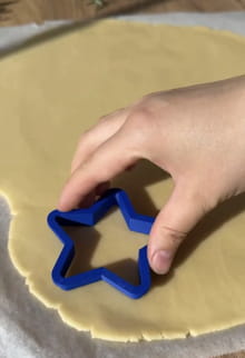 Biscuits sablés étoiles de Noël : Etape 1