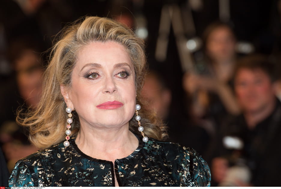 Le rouge &agrave; l&egrave;vres bubble gum de Catherine Deneuve