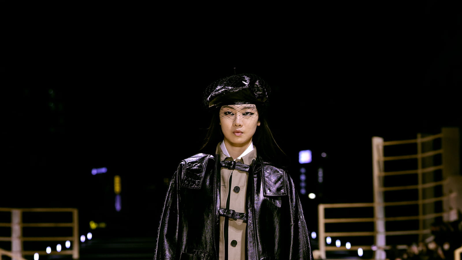 Look 15