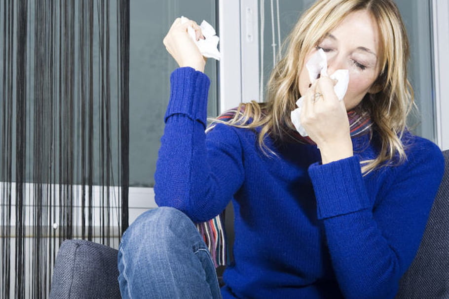 Huiles essentielles, pollens, allergologues… "Le livre noir des allergies"