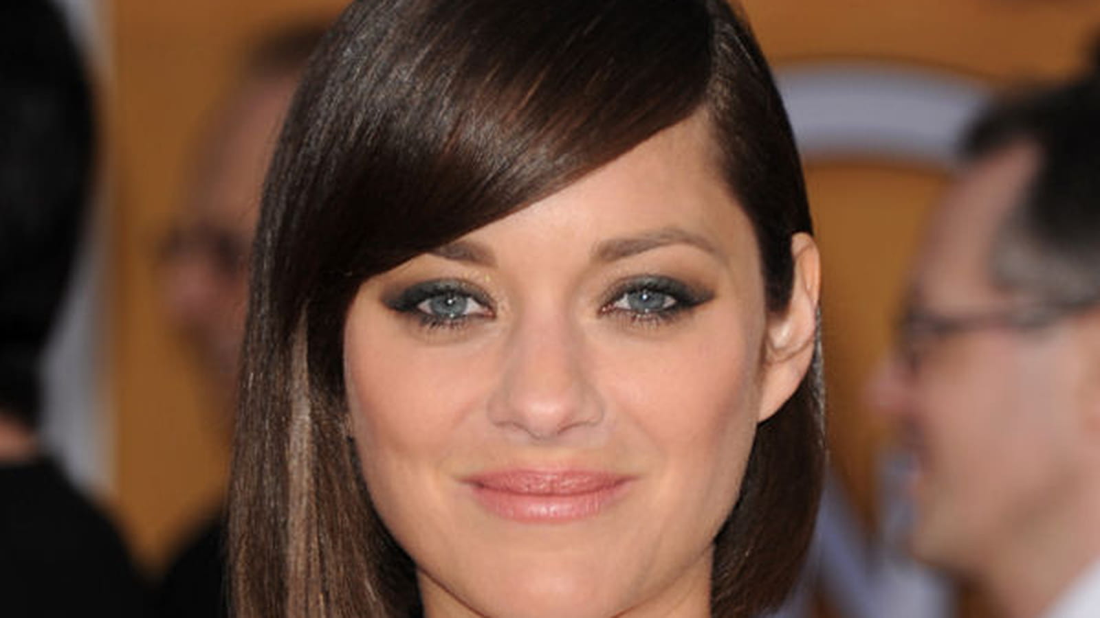 Marion Cotillard, avec un carré