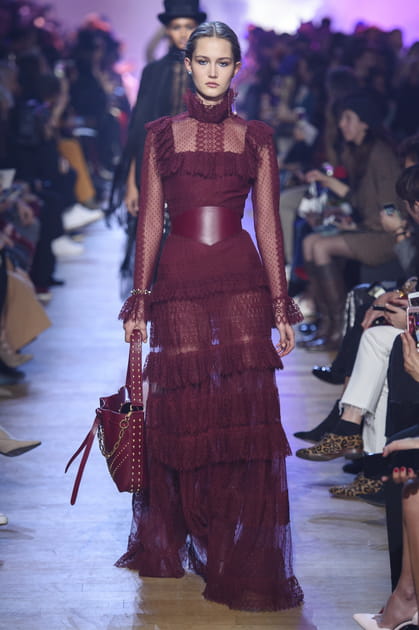 D&eacute;fil&eacute; Elie Saab