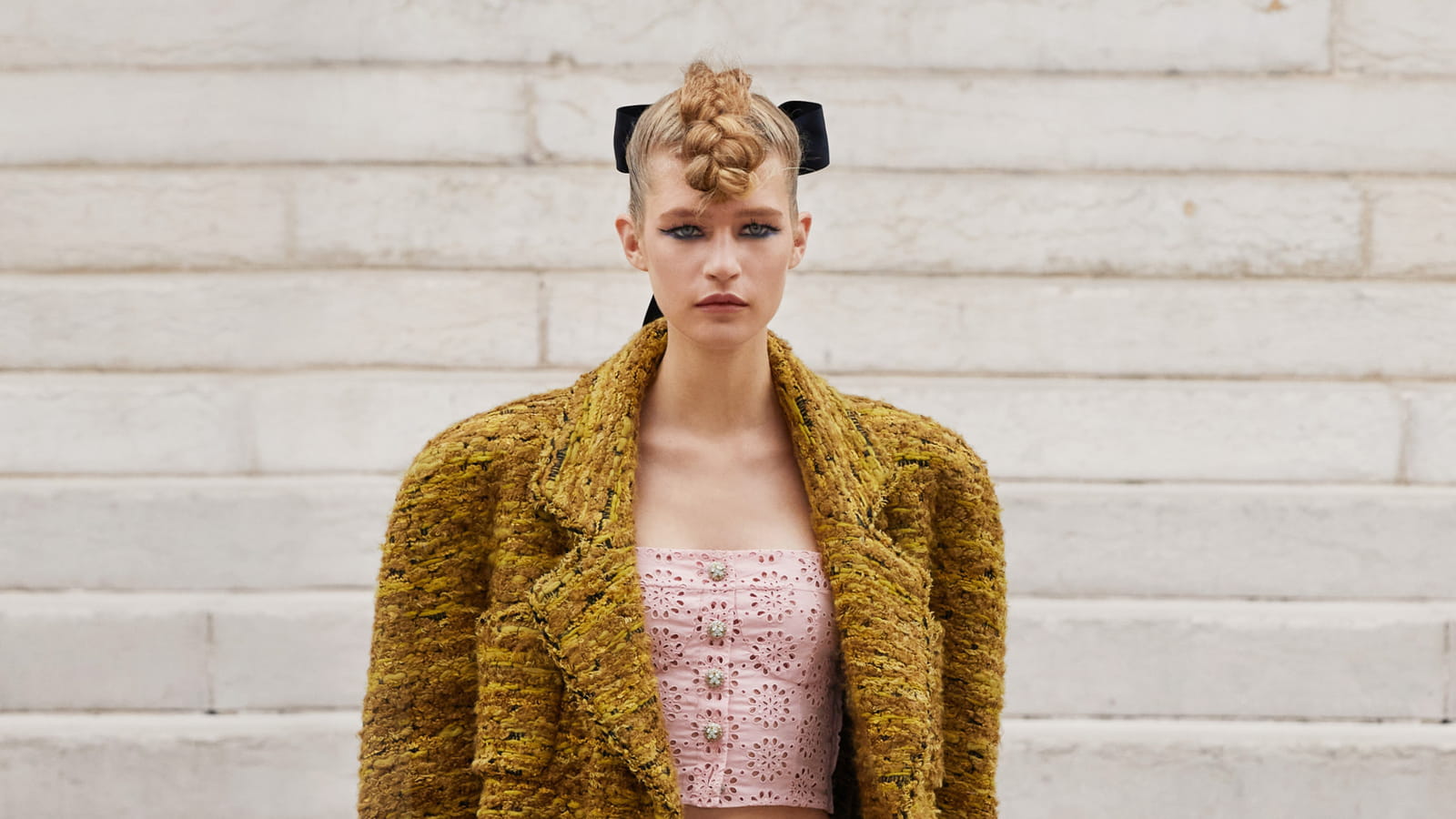 Look 11